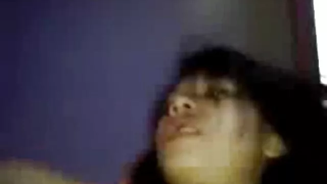 Puta rubia recibiendo videos pono latino un bocado