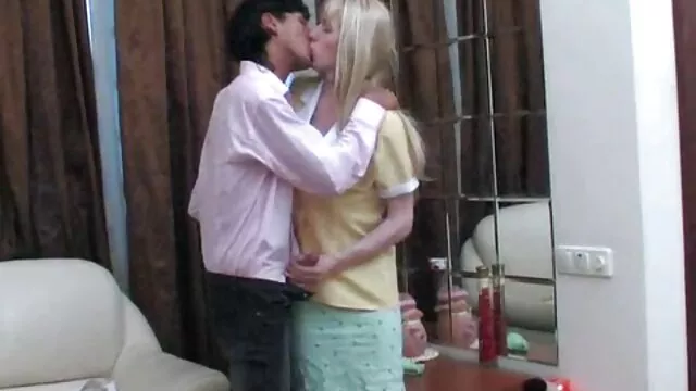 Chica embarazada cachonda por videos pornos audio latino una polla